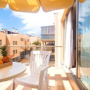 2br-apt-next-to-esquinzo-beach-private-terrace.in-canary-islands.com/